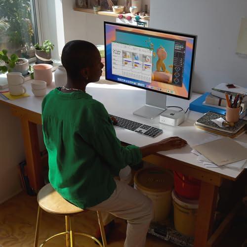 Exploring the Power and Portability of the 2024 Mac Mini